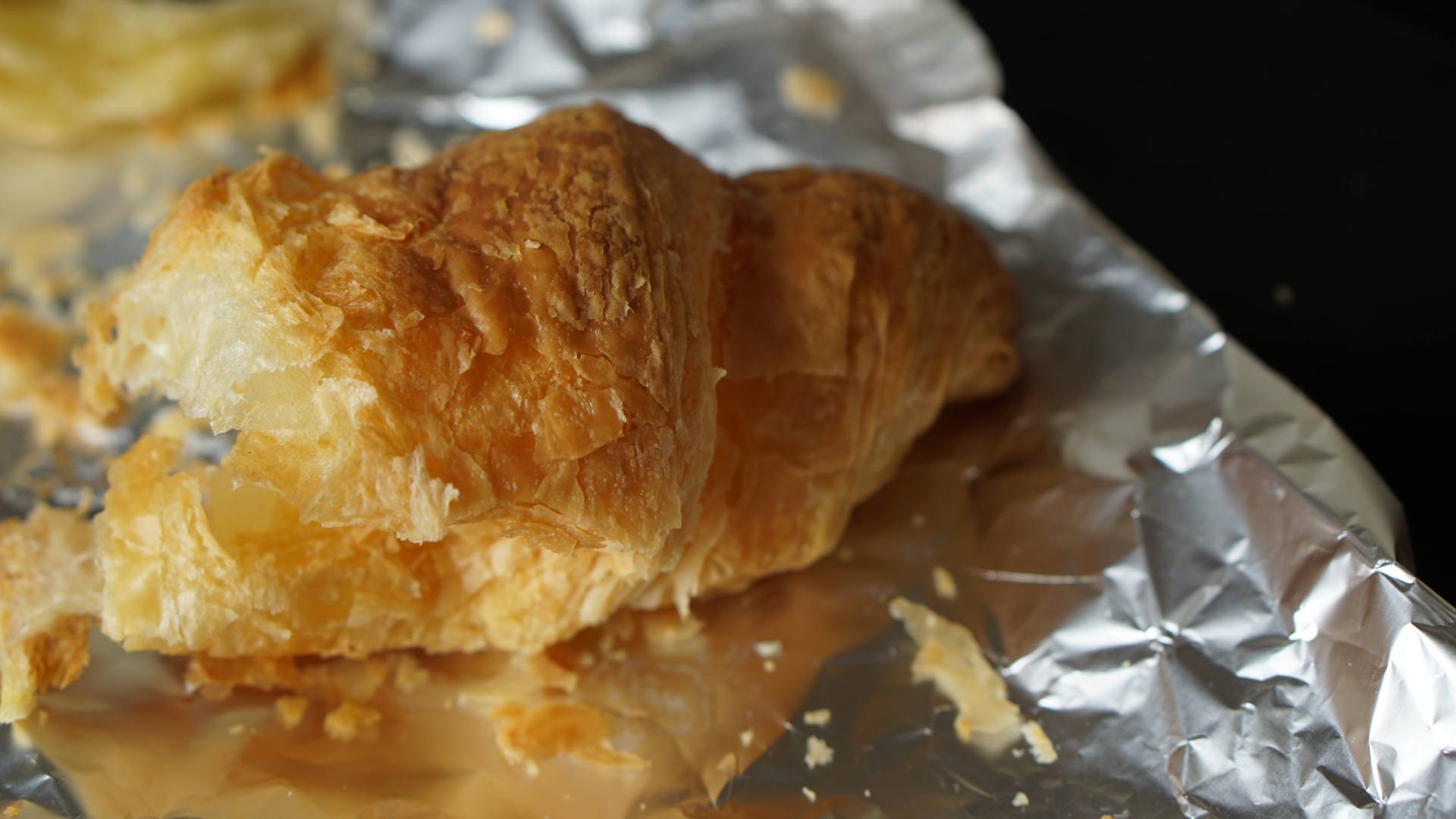 烘焙烤箱该如何选择,烘焙小白要准备哪些食材