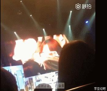 李圣经公布恋爱,李圣经恋爱中的状态