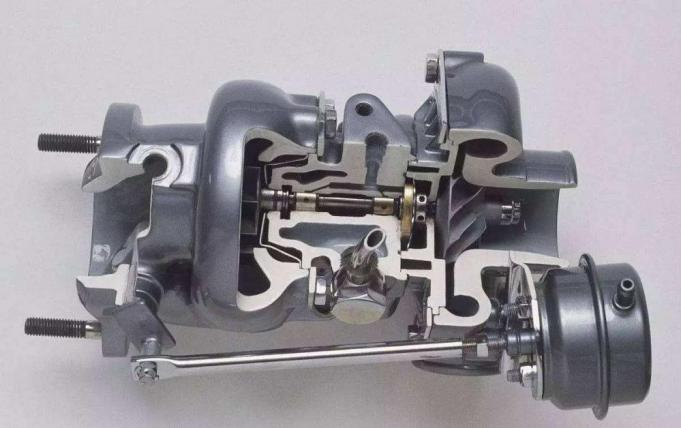 涡轮车一般多少公里开始烧机油,涡轮修好了反而烧机油更厉害了