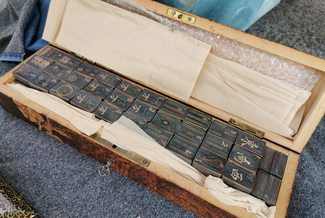 沈阳古玩市场都能买到啥,逛地摊古玩古董老物件