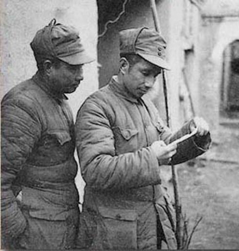 毛主席要粟裕入朝作战，粟裕因头痛错过，后才知他头里有3枚弹片