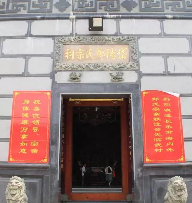 郑振铎中国作家,郑振铎的光辉事迹