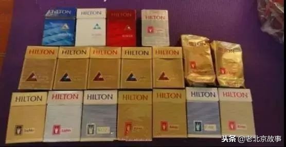 老板来瓶七块的啤酒,老板来盒红色的烟