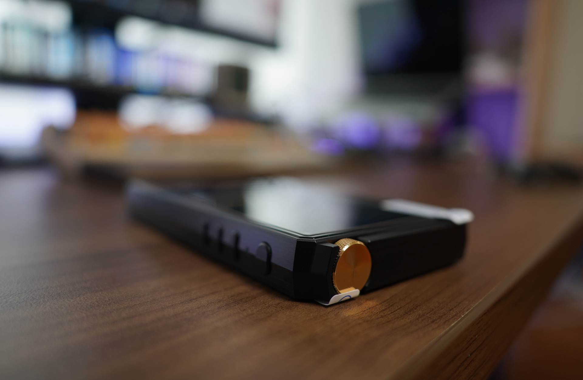 喜欢听歌的人，大多都是孤独的，盘点我手头的Music装备