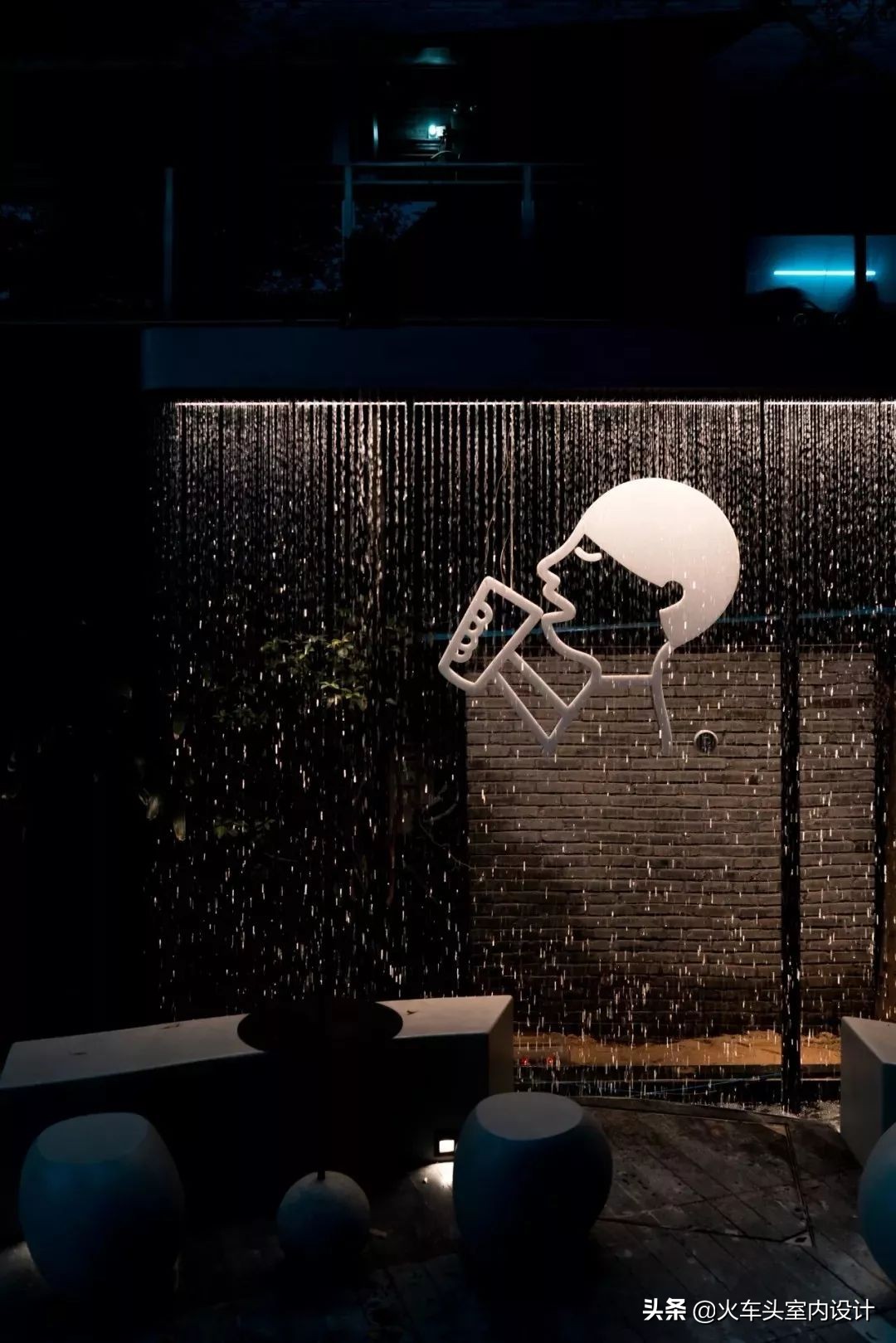 土、砖、石、木、竹、铝，这家茶饮店“设计公司”的身份要暴露啦