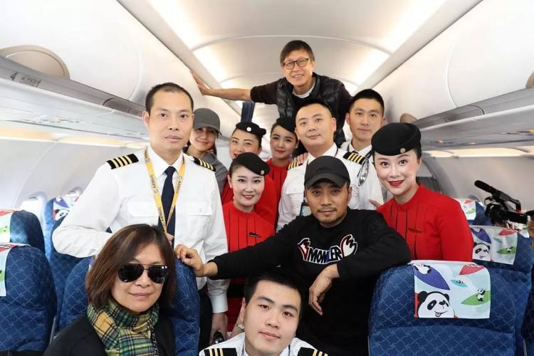 中国机长到底是怎么回事,中国机长朱亚文怎么这么牛啊