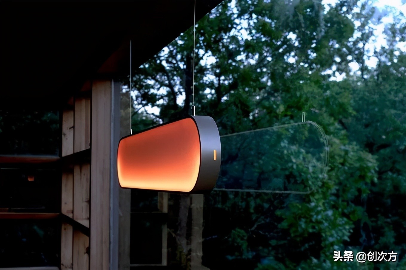 太阳能炫酷灯,好看的太阳能照明灯效果图