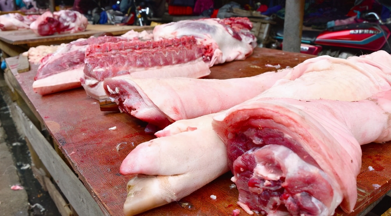 大猪身上哪个地方的肉有毒不能吃,猪身上这3块肉千万别吃危害太大