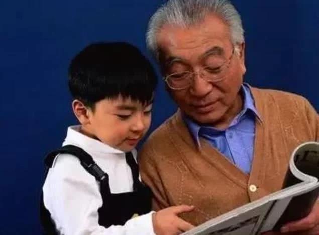 孩子长得像谁就会遗传谁的性格吗,孩子长得像谁就是谁的基因强吗