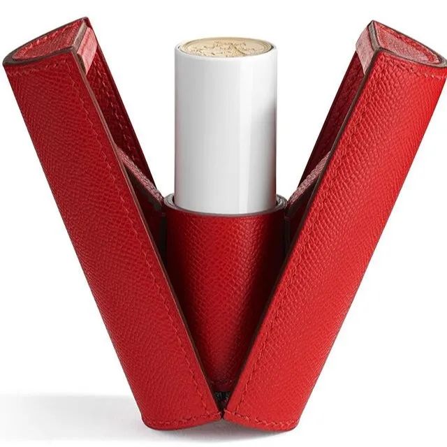 奢侈品下场battle卖口红，爱马仕、周仰杰，该买哪一支？