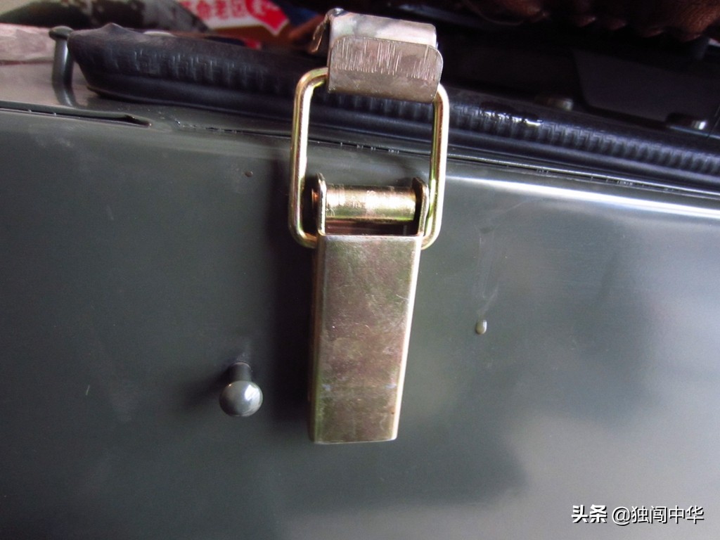 银钢边三轮悍路者改装,银钢悍路者300改边驱