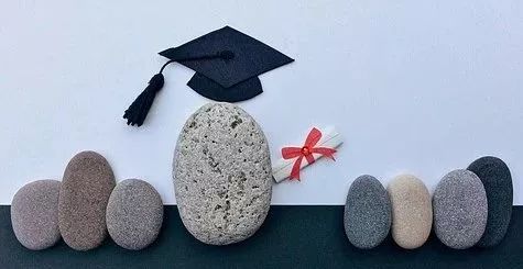 真实的研究生生活是怎么样的？上岸学姐学长告诉你