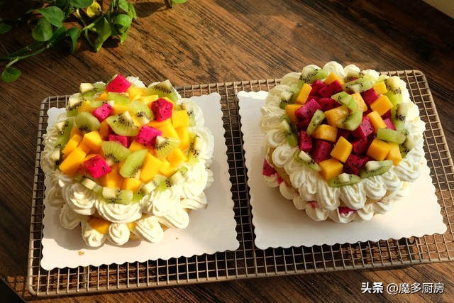 不加蛋糕胚的水果奶油蛋糕做法,8寸戚风奶油蛋糕做法不塌陷