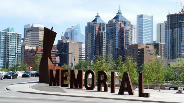 卡尔加里对蒙特利尔,卡尔加里多伦多对比