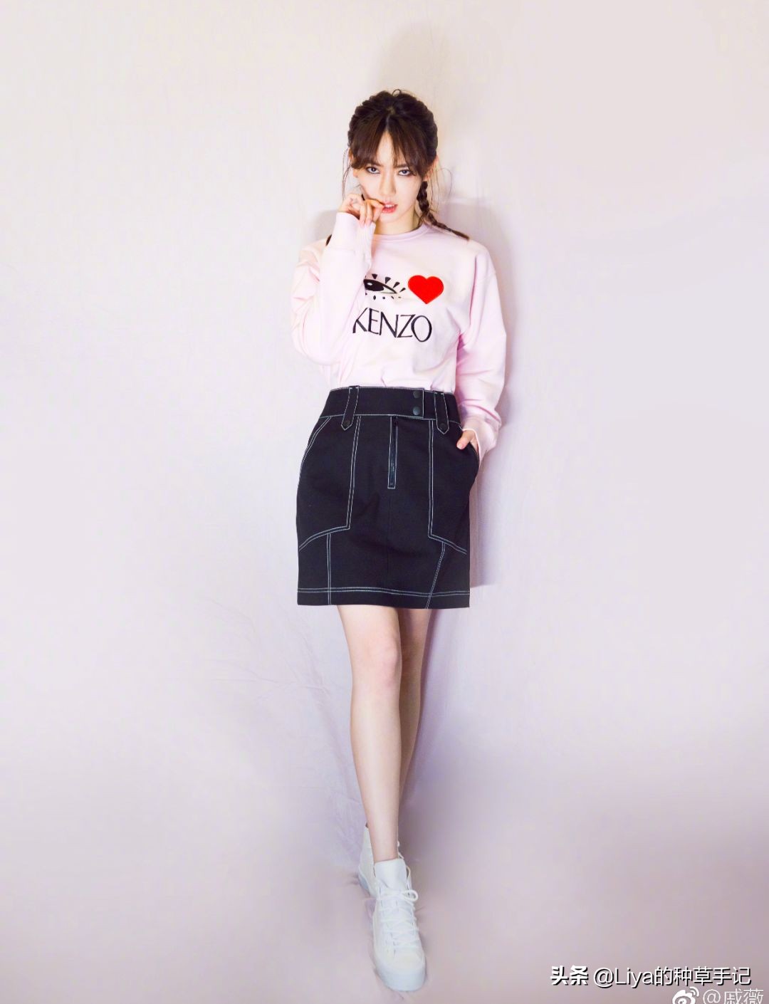 穿错卫衣显胖,宽松卫衣怎么搭配帆布鞋