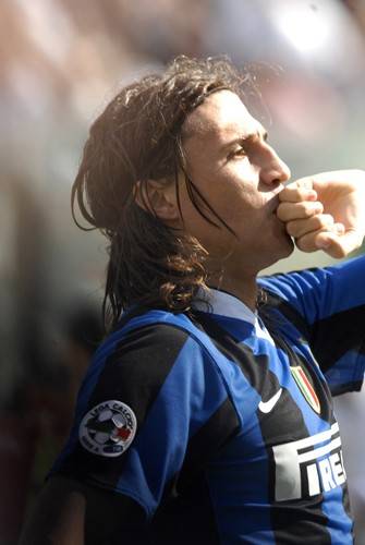 阿根廷浪子，全能中锋模板，巅峰期的他胜过巴蒂