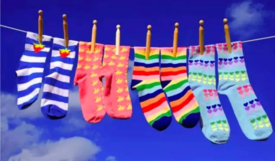 袜子线描,线描画袜子简单