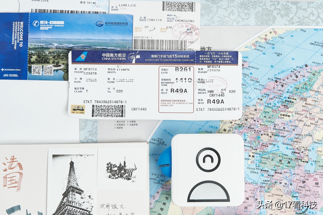 机身手掌大小，高精度打印头，图像清晰能保存22年，滑动开盖换纸