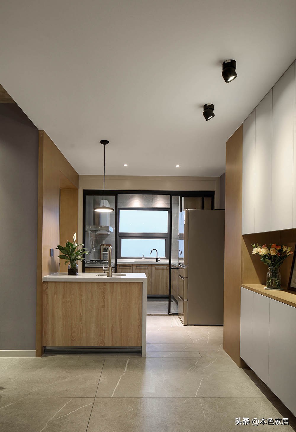 这才是真正的新中式装修,这才是真正的客厅