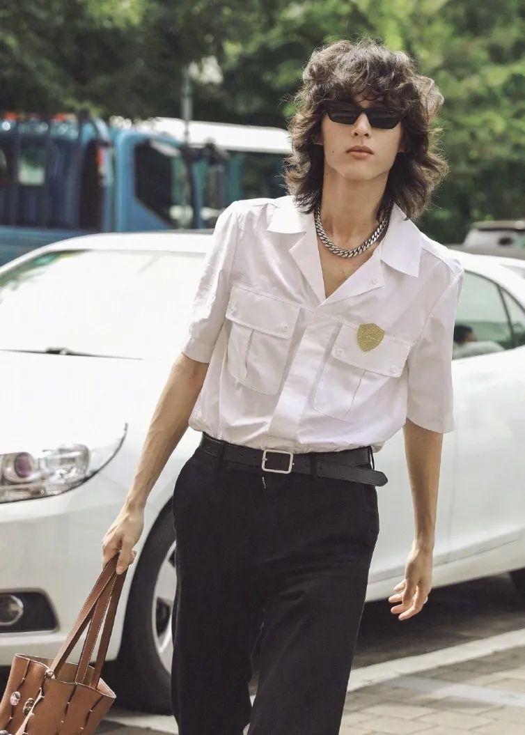 王一博程潇他们什么时候拍,王一博他们还在玩吃鸡吗