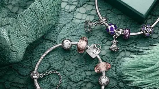 娼樺鎷夐瓟鐩掗煩鍥界伨闅剧墖,娼樺鎷夐瓟鐩掔伨闅剧墖