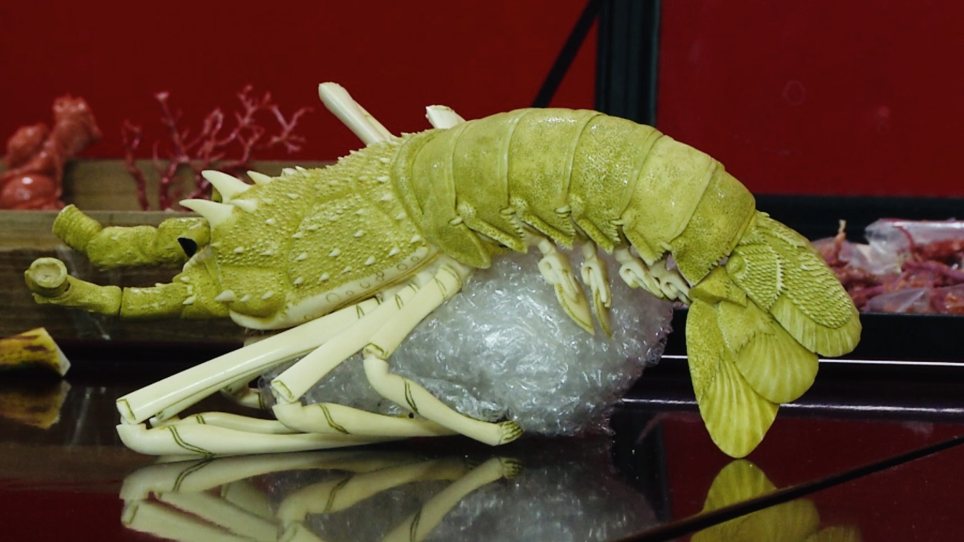 另类玩具竟是象牙制品斩断互联网上的象牙*私走**黑色链条