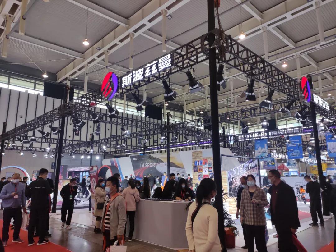 爱玛和雅迪台铃电动车,小电动车买雅迪爱玛还是台铃