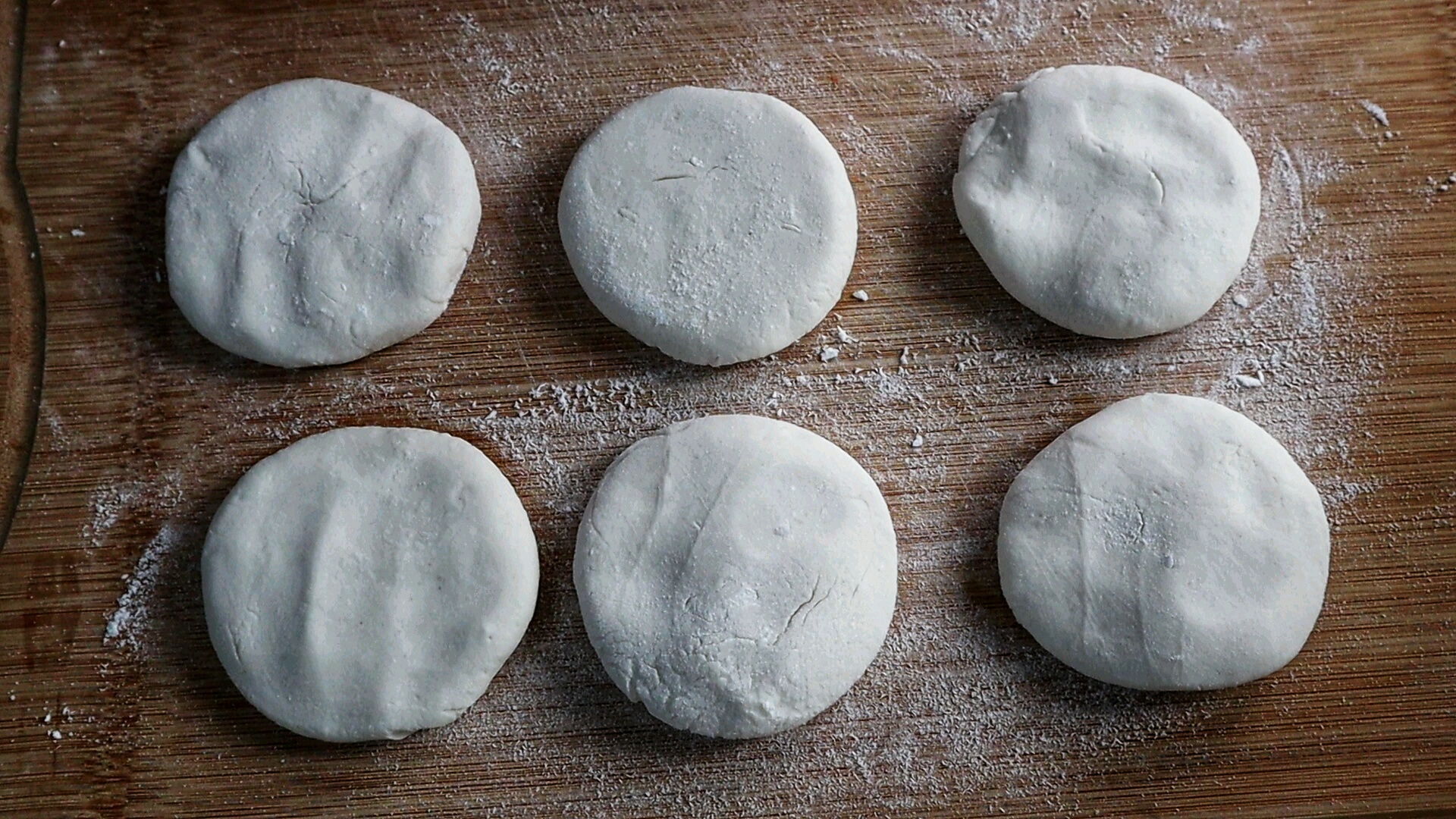 红糖糍粑正宗做法,做红糖糯米糍粑的教程方法