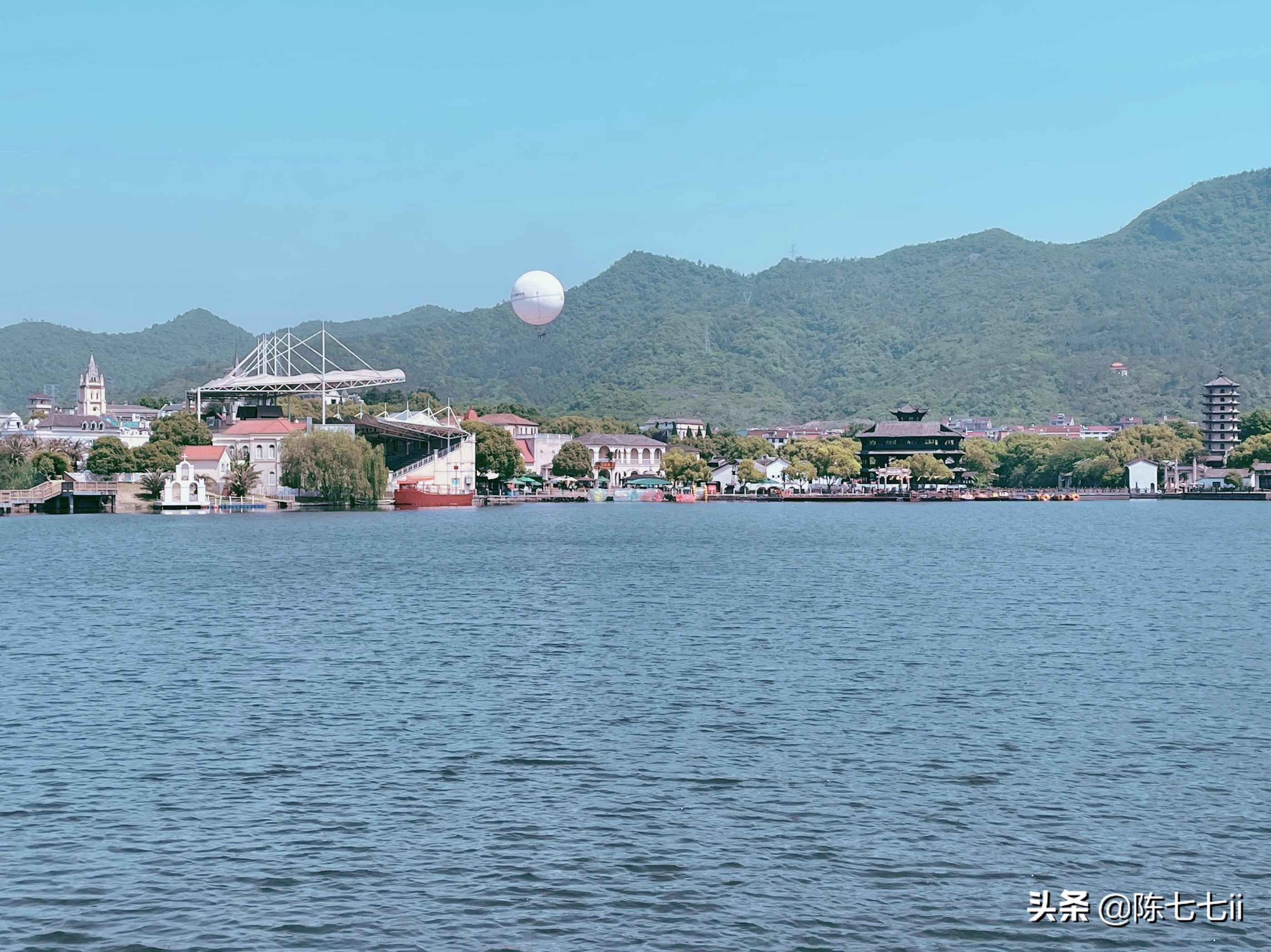 金华横店两日游攻略,横店旅游攻略暑假去哪玩