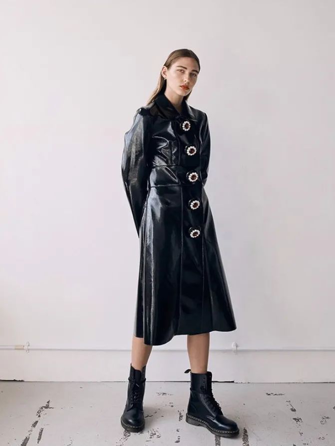 虞书欣穿的可爱灵动的衣服,自己认为适合虞书欣的衣服