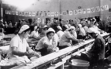 椰树牌广告擦边引发争议,椰树牌椰汁广告为何被罚款