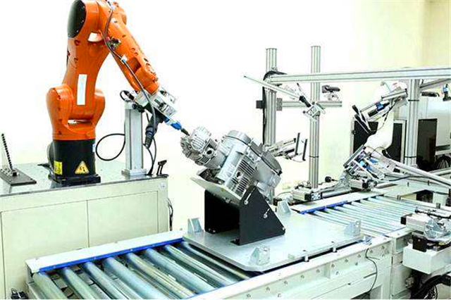 秦川机床和沈阳机床哪个更强,大连中国机床近况