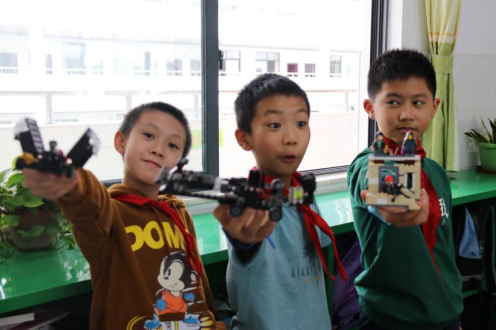 “社”彩斑斓花团锦簇---兴桂路小学社团课程剪影