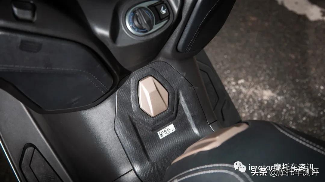 豪华大踏板车250到300摩托车推荐,休旅大踏板