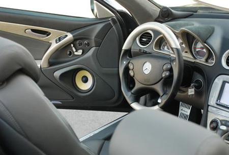 佛山车饰界专业汽车音响,佛山车饰界汽车影音工作室