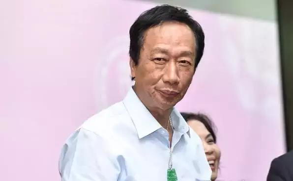 从董事候选名单抽丝剥茧，一个个推敲未来郭台铭的鸿海接班布局