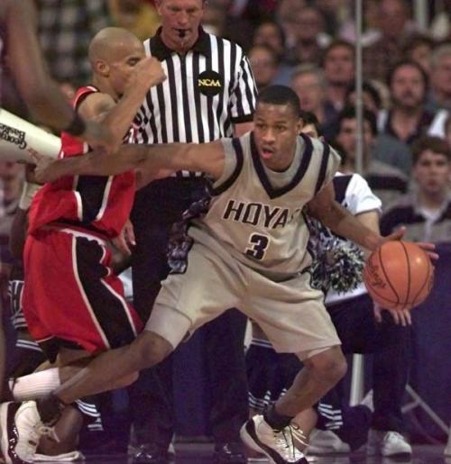 艾弗森过人解析,艾弗森巅峰时期有多强