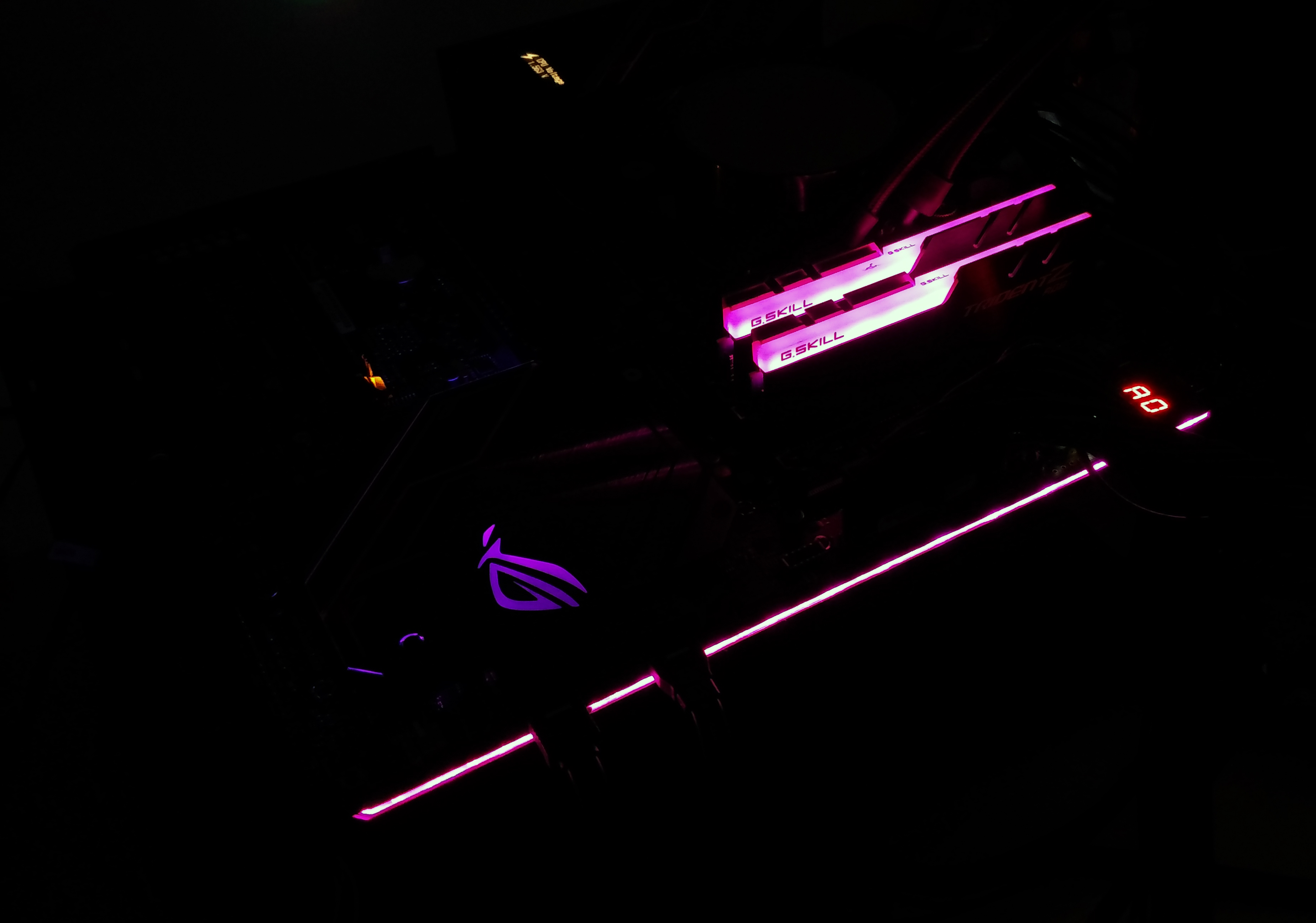 轻松超频8000的内存条,轻松超频至2070mhz