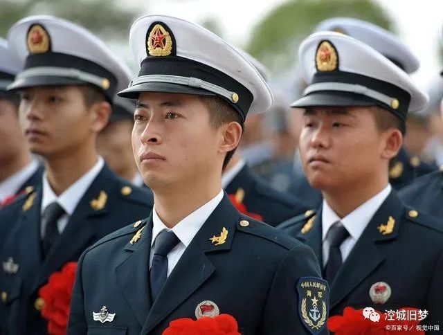 在部队当两年兵的属于什么成分,在部队当了二年兵