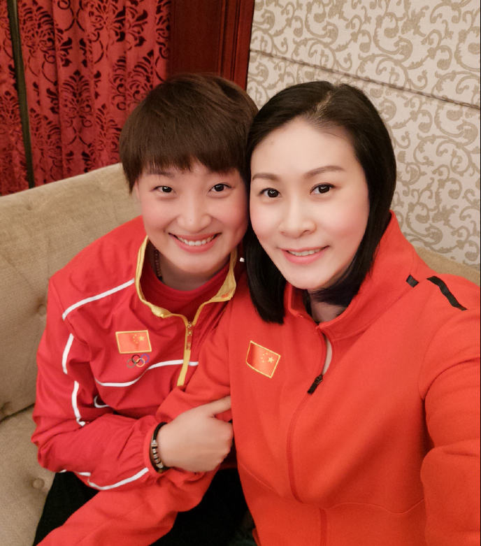 培养首位校园国手获誉“郎平第二”的大连老妹，未来能否接班郎导