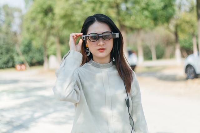 爱普生飞行眼镜,爱普生3d投影专用眼镜