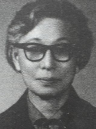 穿旗袍捉奸，86岁依然优雅，死后捐遗体，她才是中国最后一位贵族