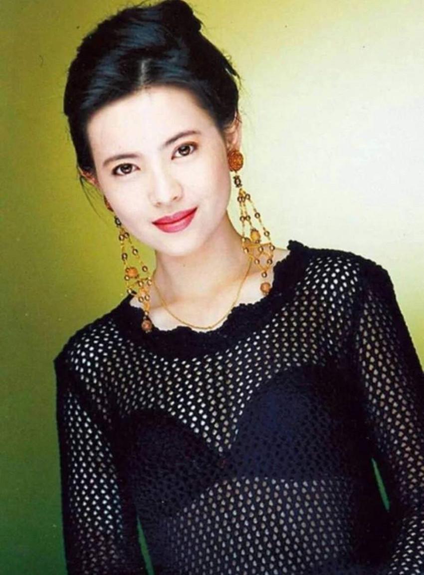 蓝洁瑛为什么落在五台山 (为什么蓝洁瑛有艳绝五台山)