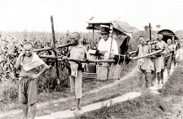 他是北京“掏粪霸主”，曾强占36条粪道，买下数百多套房子