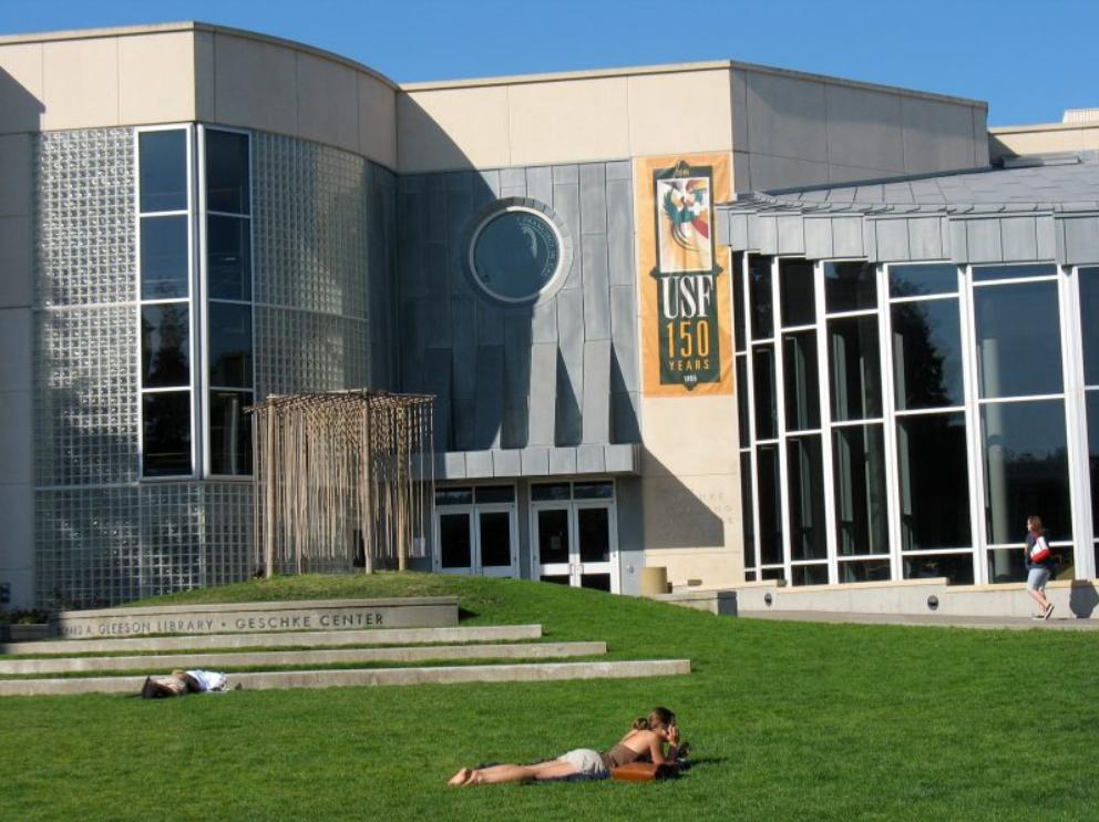 名校盘点:这些学校被誉为全美地理位置最佳大学