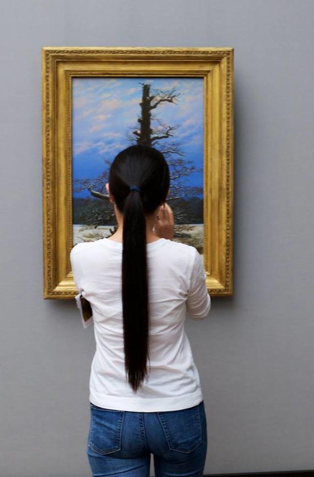 与名画撞脸在博物馆发现前世,一不小心和世界名画撞衫