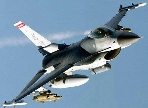 F-16“战隼”多用途战斗机