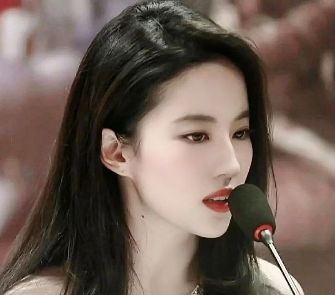 怡丽丝尔美白水乳配科颜氏面霜 (科颜氏爽肤水和怡丽丝尔哪个好)