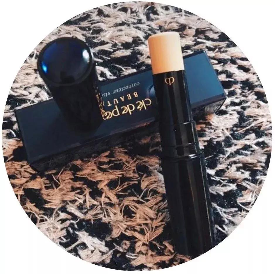 遮瑕涂不匀怎么办,遮瑕用不到深肤色