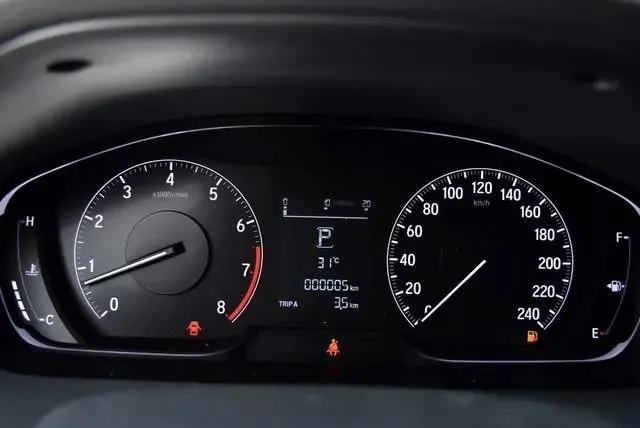 本田雅阁1.5T精英版是销量最好的版本，但为何车主买后都后悔了？